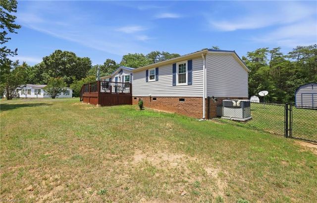 180 B Austin Drive, Eden, NC 27288