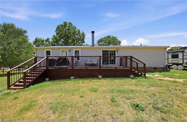 180 B Austin Drive, Eden, NC 27288