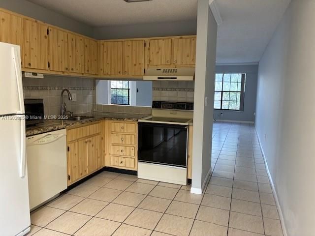 10360 W Cypress Ct 10360, Pembroke Pines, FL 33026