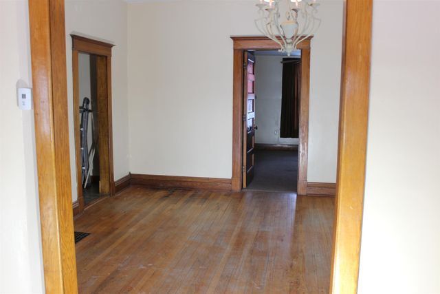 620 Highland Ave, Salina, KS 67401