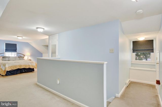 3805 LOCUST LN, Harrisburg, PA 17109