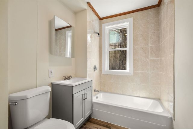 10 Royal St, Boston, MA 02134