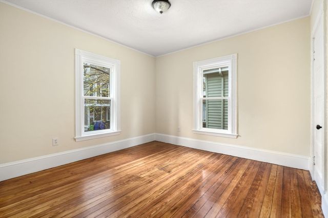 10 Royal St, Boston, MA 02134