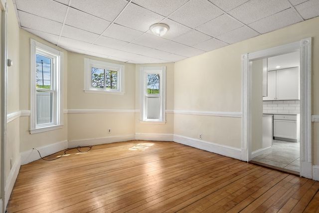 10 Royal St, Boston, MA 02134