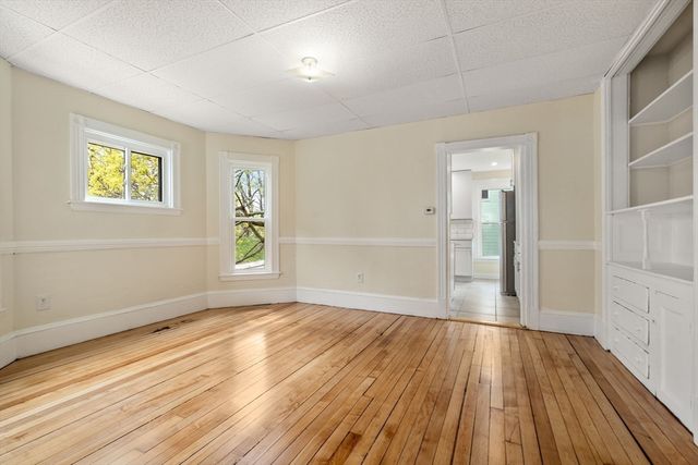 10 Royal St, Boston, MA 02134