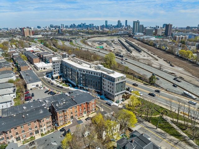10 Royal St, Boston, MA 02134