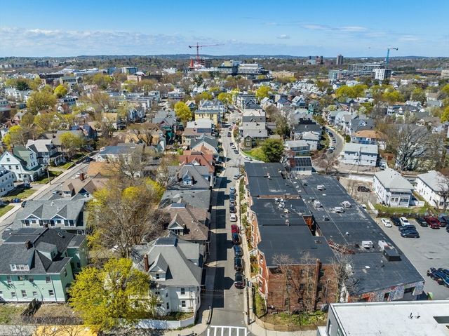 10 Royal St, Boston, MA 02134