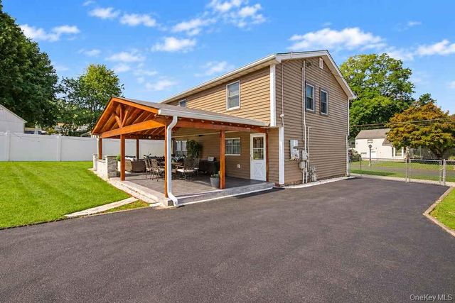 28 Hurd Avenue, Garnerville, NY 10923