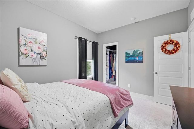 12100 Canna Court, Peculiar, MO 64078