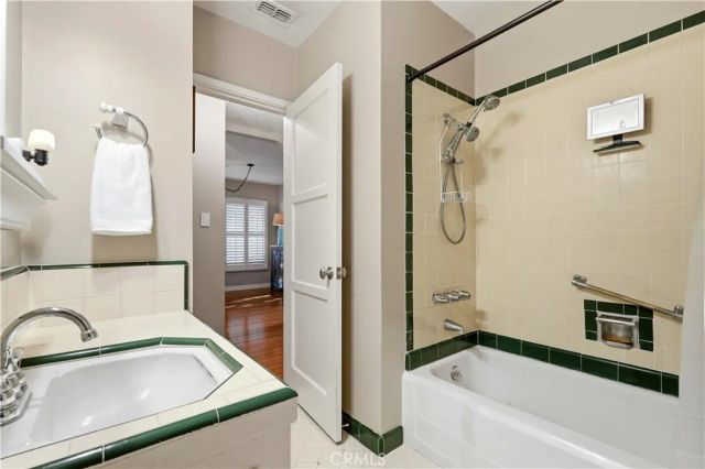 5320 E Pavo Street, Long Beach, CA 90808