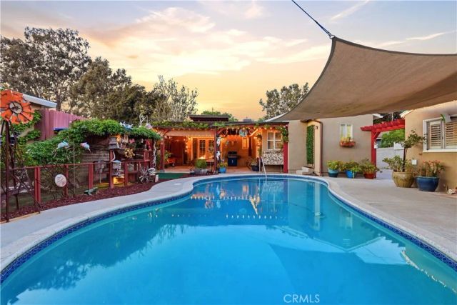 5320 E Pavo Street, Long Beach, CA 90808