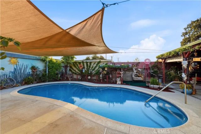 5320 E Pavo Street, Long Beach, CA 90808