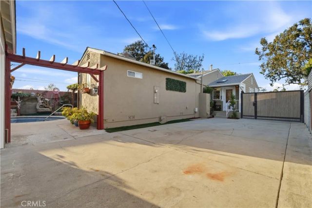 5320 E Pavo Street, Long Beach, CA 90808