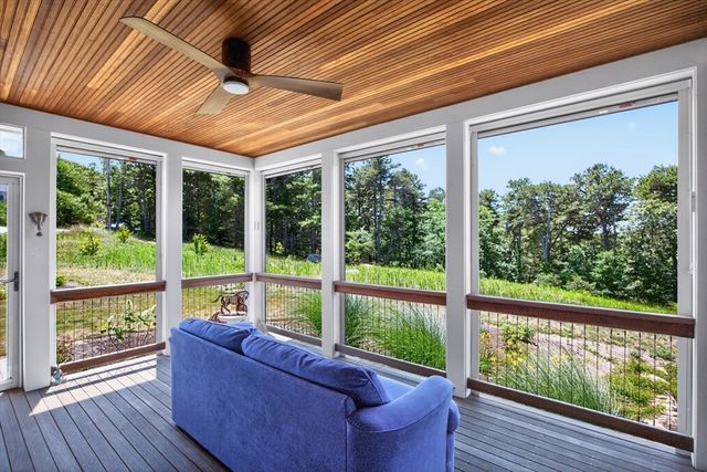 410 Blueberry Pond Dr, Brewster, MA 02631