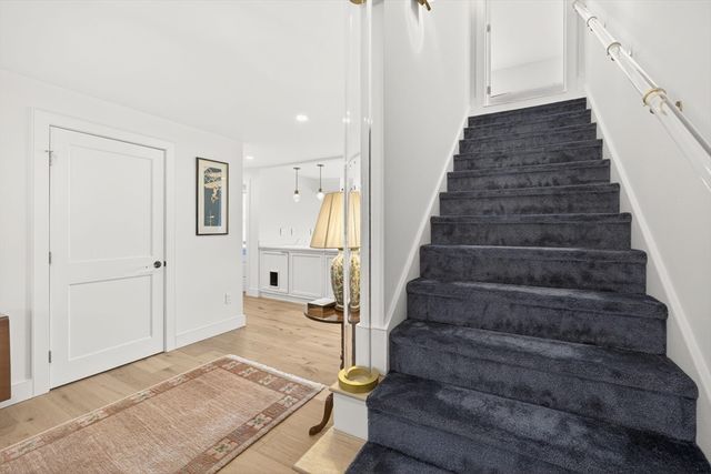 410 Blueberry Pond Dr, Brewster, MA 02631