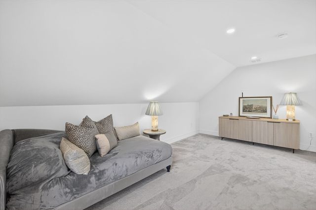 410 Blueberry Pond Dr, Brewster, MA 02631