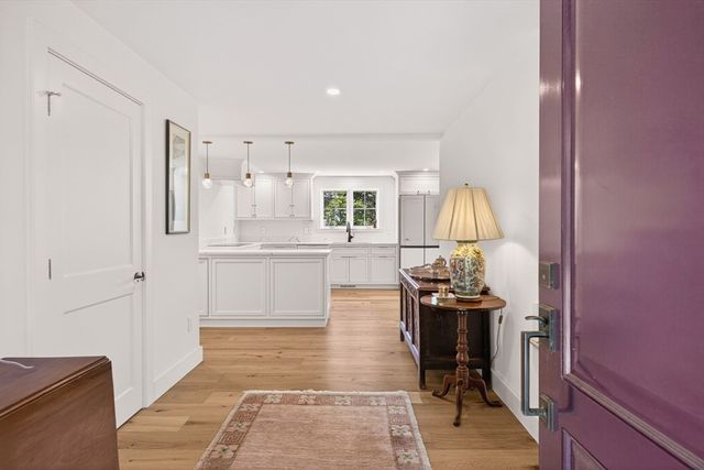 410 Blueberry Pond Dr, Brewster, MA 02631