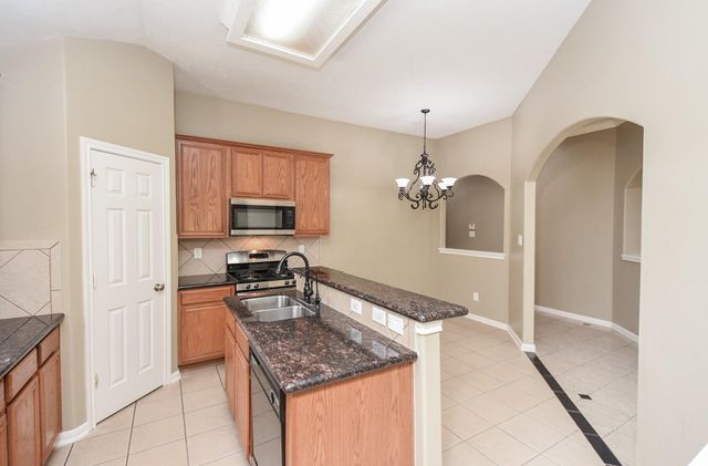 15975 Cottage Ivy Circle, Tomball, TX 77377
