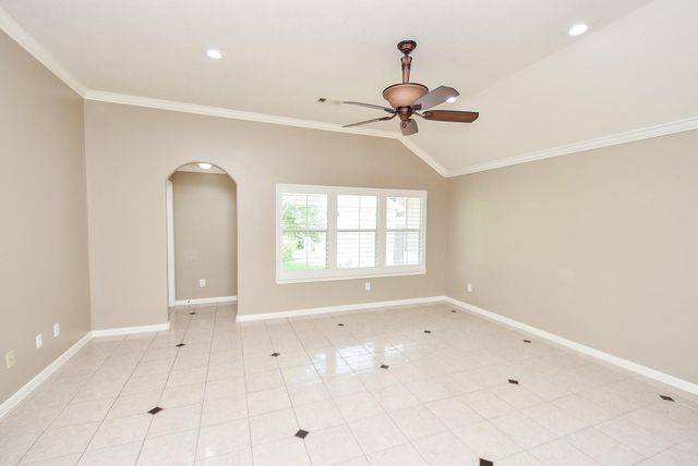 15975 Cottage Ivy Circle, Tomball, TX 77377