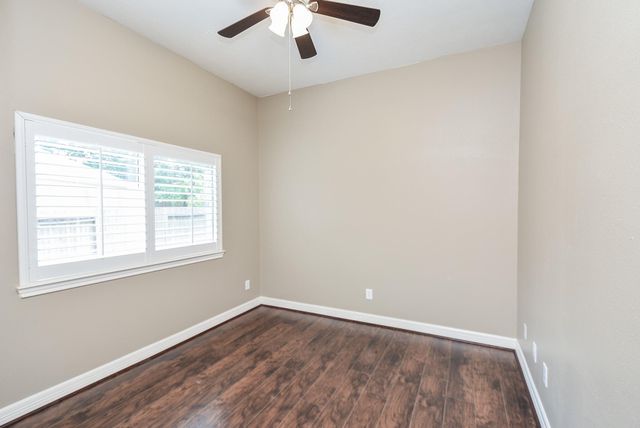 15975 Cottage Ivy Circle, Tomball, TX 77377
