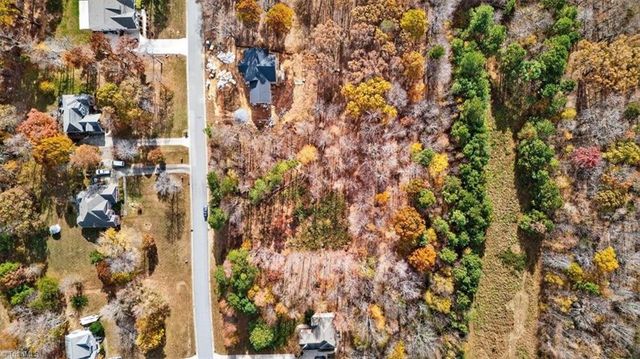 170 Hash Lane, Summerfield, NC 27358