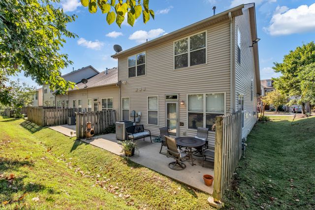 301 Griffin Pl, Hermitage, TN 37076