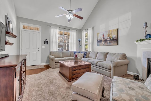 301 Griffin Pl, Hermitage, TN 37076