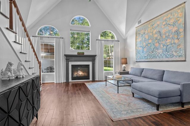 19 Lantana Trail, The Woodlands, TX 77382