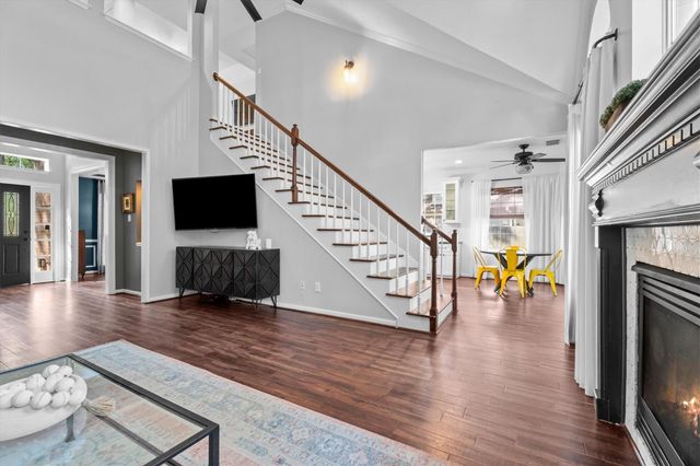 19 Lantana Trail, The Woodlands, TX 77382