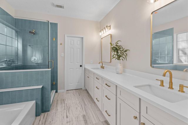 19 Lantana Trail, The Woodlands, TX 77382