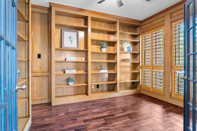 19 Lantana Trail, The Woodlands, TX 77382