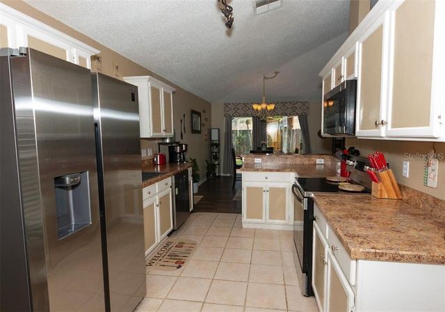 10719 CHERRY OAK CIRCLE, Orlando, FL 32817