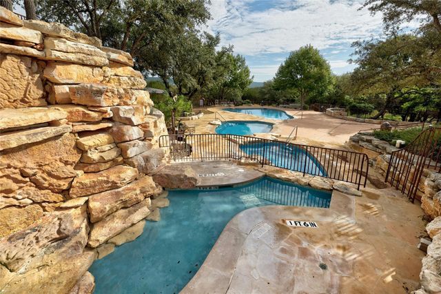 18905 Leisure LN, Jonestown, TX 78645