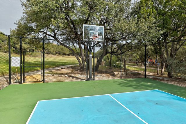 18905 Leisure LN, Jonestown, TX 78645