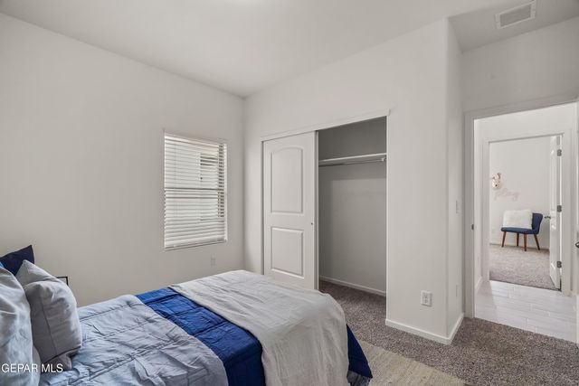 13837 Summer Wave Avenue, El Paso, TX 79928