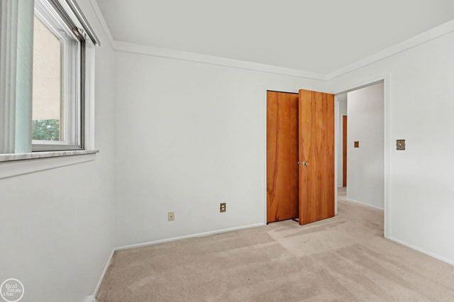 33316 Mina Drive, Sterling Heights, MI 48312