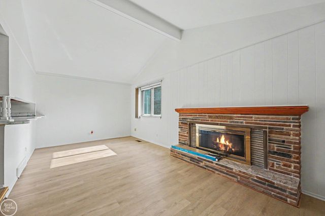 33316 Mina Drive, Sterling Heights, MI 48312