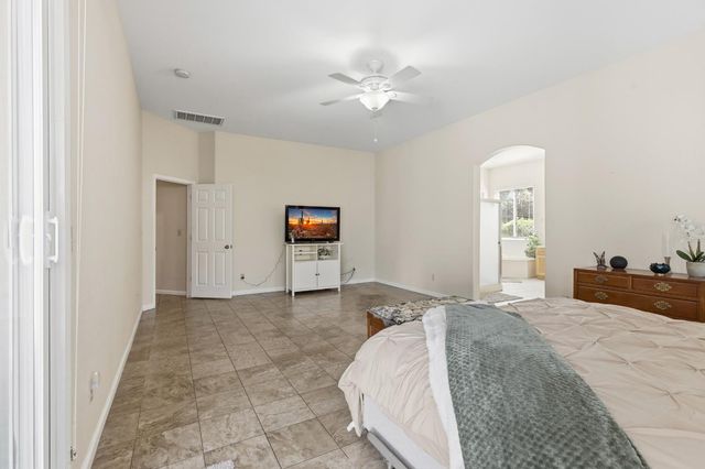 3808 Guildford Ln, Modesto, CA 95355