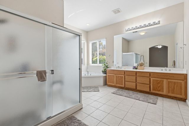 3808 Guildford Ln, Modesto, CA 95355