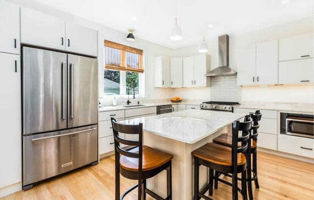 57 Sherburne Avenue, Portsmouth, NH 03801