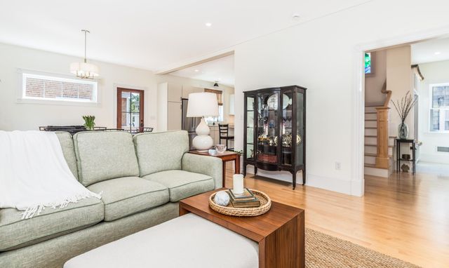 57 Sherburne Avenue, Portsmouth, NH 03801