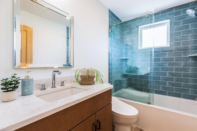 57 Sherburne Avenue, Portsmouth, NH 03801