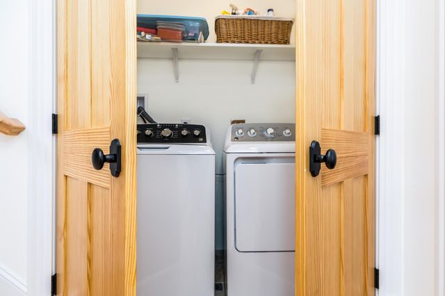 57 Sherburne Avenue, Portsmouth, NH 03801