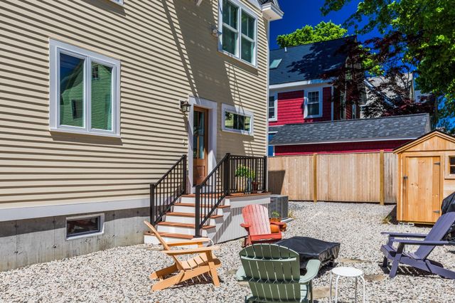 57 Sherburne Avenue, Portsmouth, NH 03801