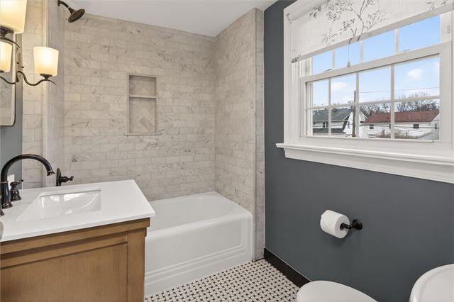 68 Covington Road, Irondequoit, NY 14617