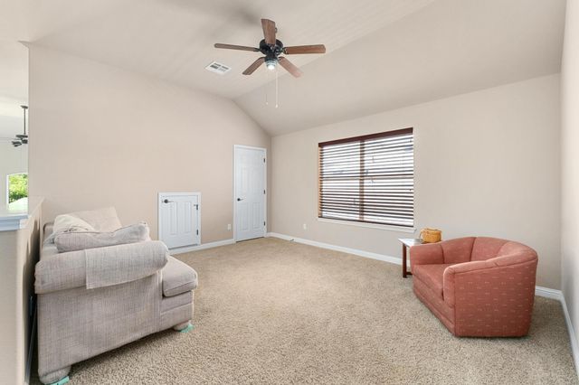 161 Serene Hollow LN, Buda, TX 78610