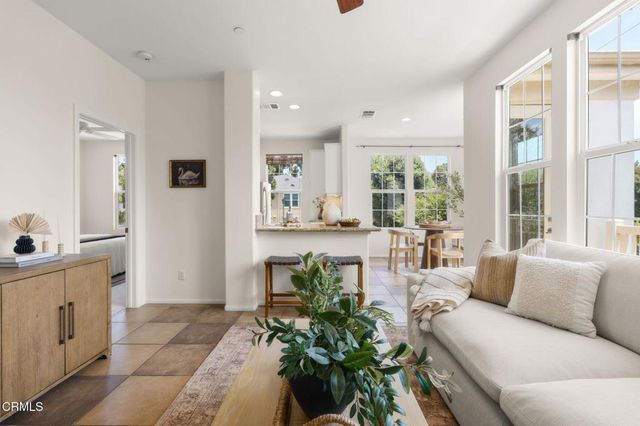 5338 Gillespie Street, Ventura, CA 93003