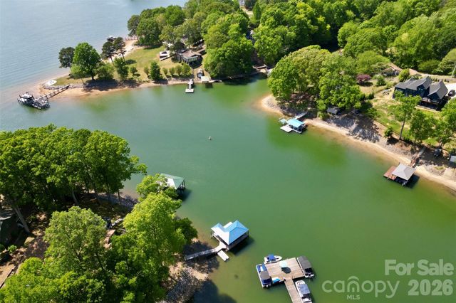 125 Mimosa Road, Statesville, NC 28677