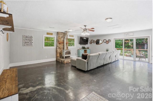 125 Mimosa Road, Statesville, NC 28677