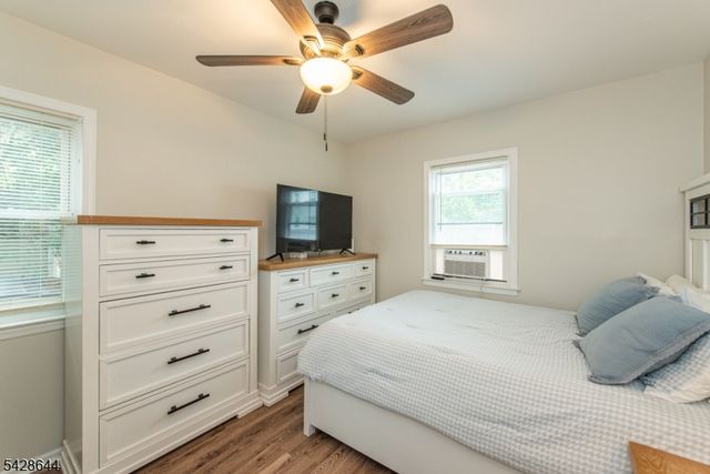 83 Westville Ave, Caldwell Boro Twp., NJ 07006
